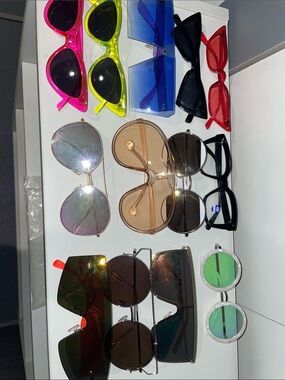 Sunglasses Set - Multicolor